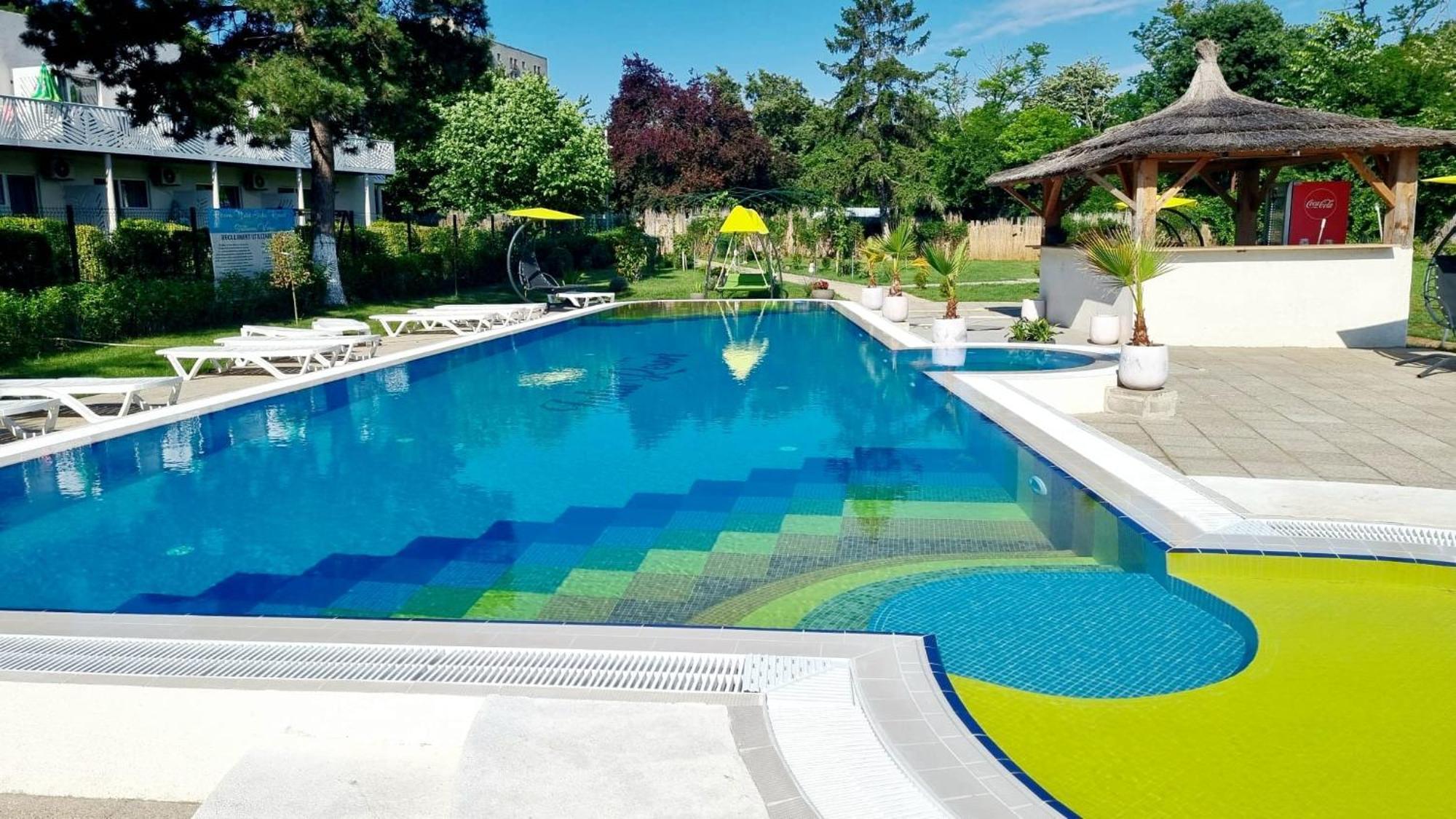 Hotel Iulia Resort Vénus Extérieur photo