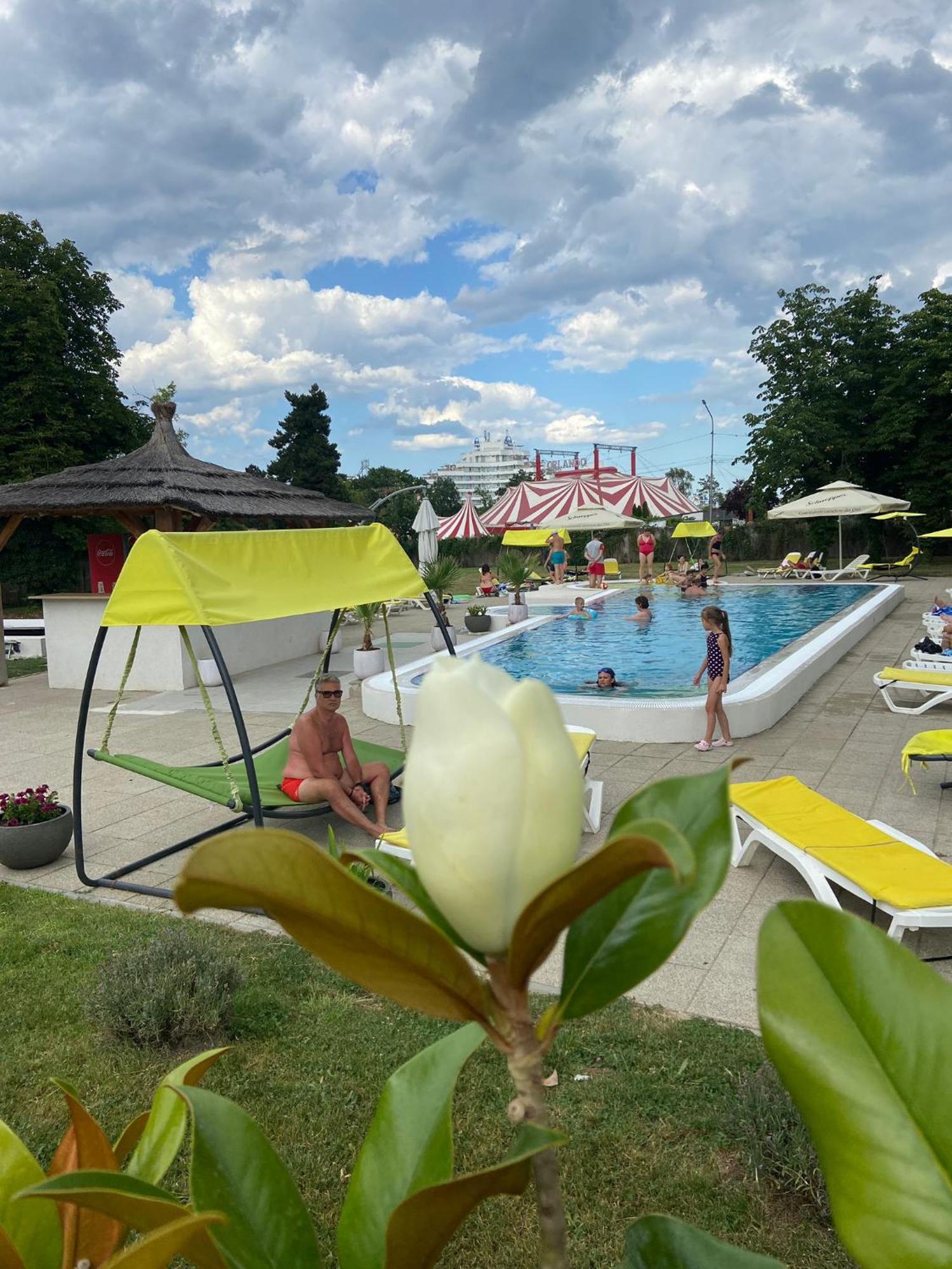 Hotel Iulia Resort Vénus Extérieur photo