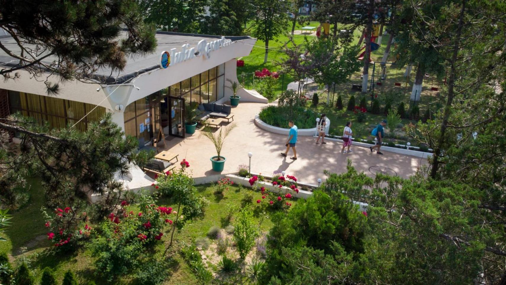 Hotel Iulia Resort Vénus Extérieur photo